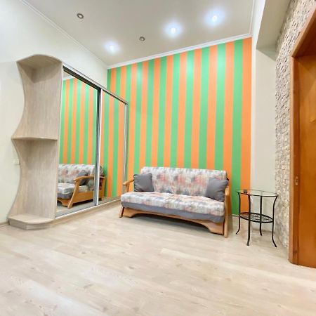 Old Town Apartments Lanzheron Beach Odessa Dış mekan fotoğraf