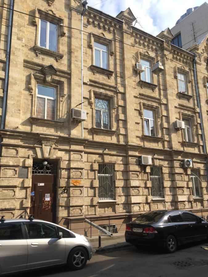 Old Town Apartments Lanzheron Beach Odessa Dış mekan fotoğraf